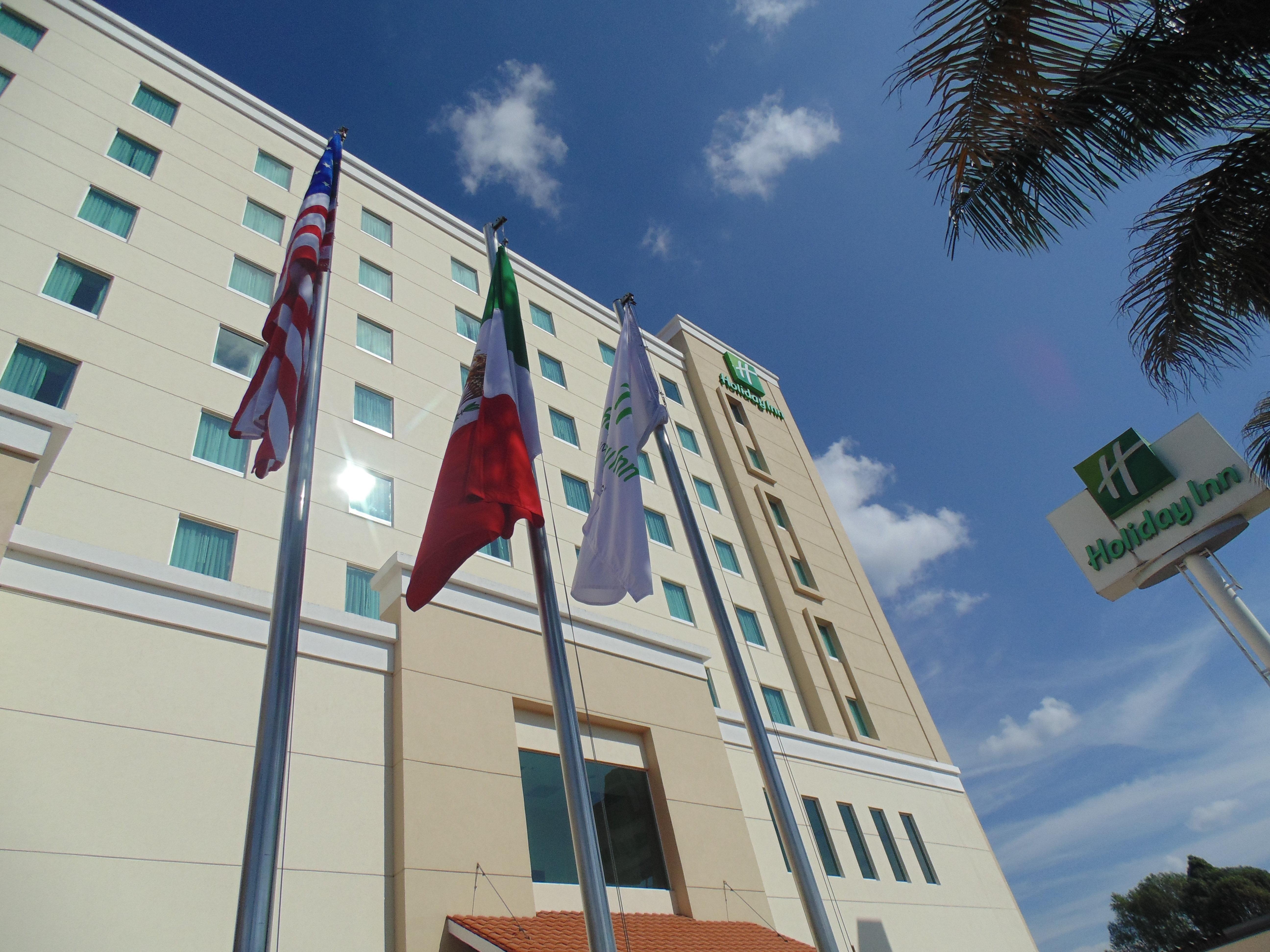 Holiday Inn Uruapan By Ihg Exterior photo